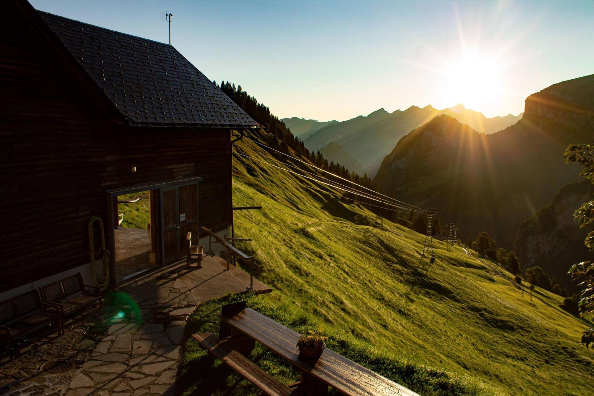 Berggasthaus Gitschenen Otel Isenthal Dış mekan fotoğraf